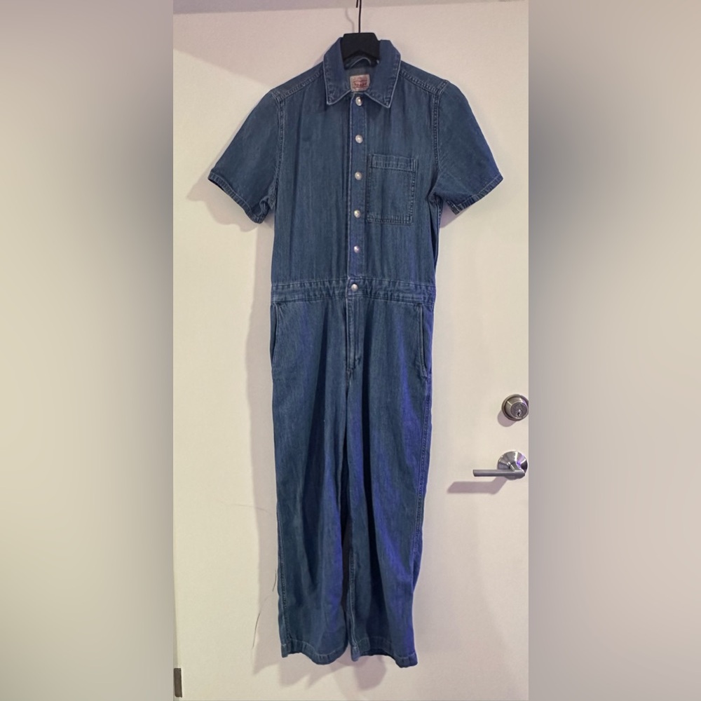 Levi’s Denim Short Sleeve Button Down Jumpsuit with Waist Synching Ties.